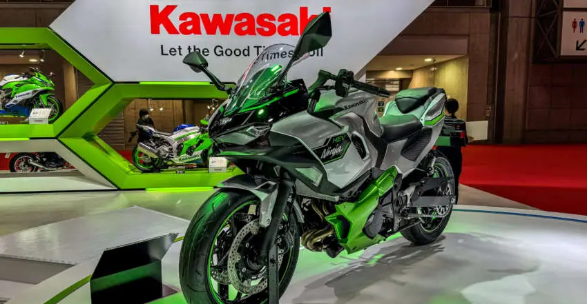 Kawasaki Ninja 7 Hybrid 2024 chính thức lộ diện - Ảnh 7.