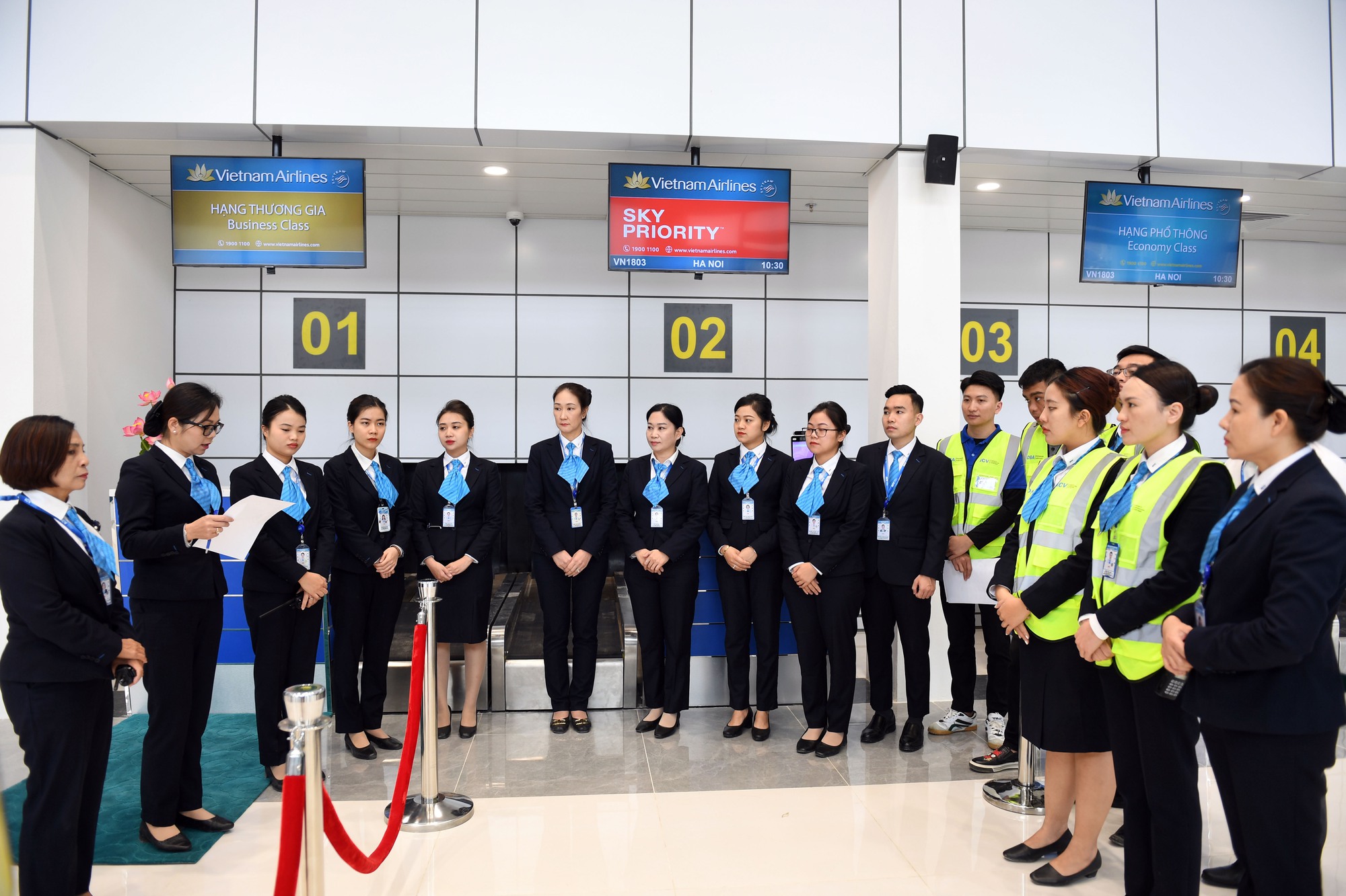 Vietnam Airlines sẵn sàng khai thác trở lại sân bay Điện Biên - Ảnh 1.