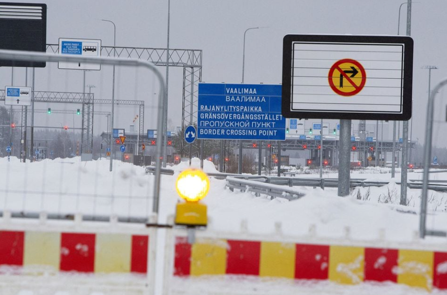 Moscow cảnh báo gia tăng căng thẳng nếu Ba Lan điều binh sĩ tới biên giới Nga - Ảnh 1.