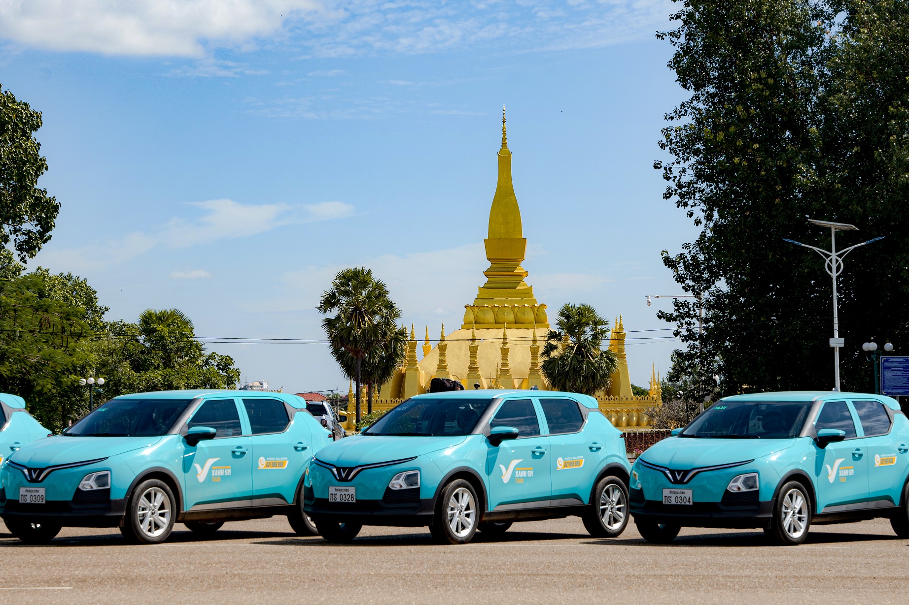 Cơ hội lớn của hãng taxi điện Xanh SM tại Lào - Ảnh 1.