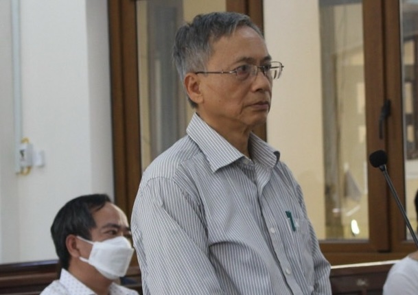 Lại hoãn phiên tòa xét xử nguyên Giám đốc Ngân hàng Nhà nước chi nhánh Đồng Nai - Ảnh 1.