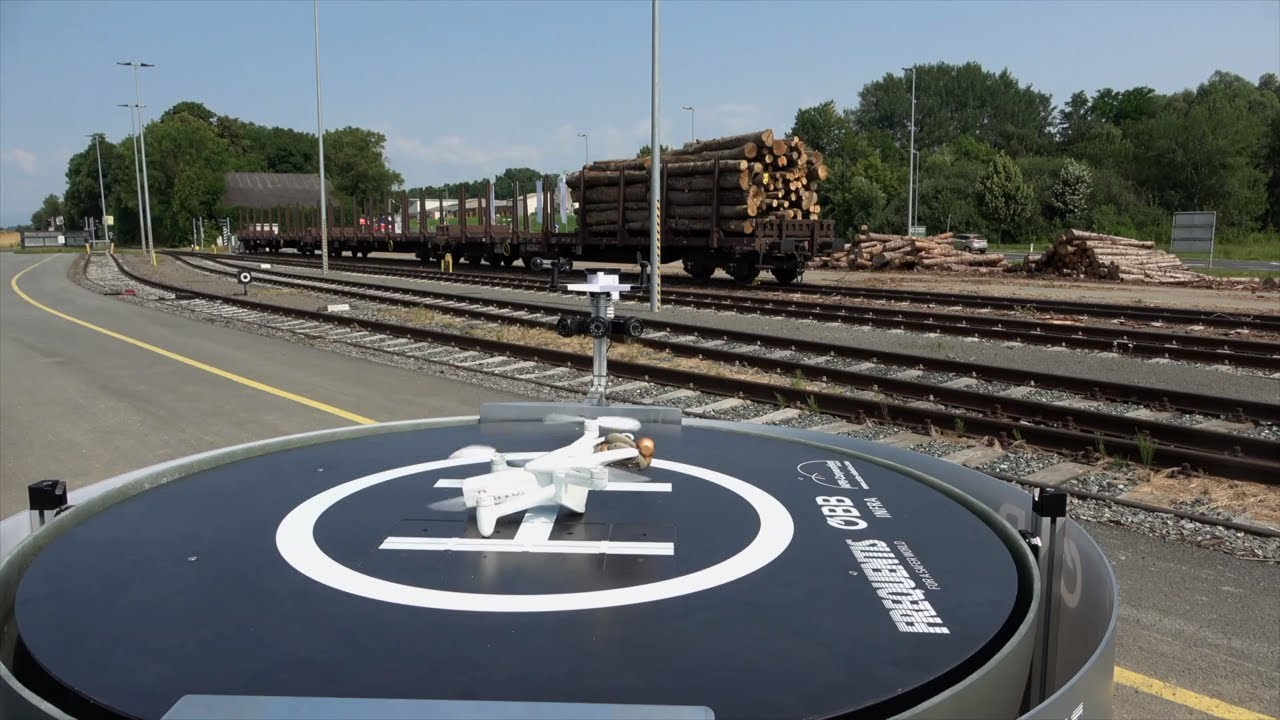 Áo: Ứng dụng drone vào hoạt động đảm bảo an toàn đường sắt - Ảnh 1.