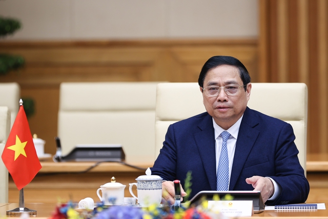Hai Thủ tướng Việt Nam - Campuchia mong muốn tăng cường kết nối cao tốc, hàng không - Ảnh 2.
