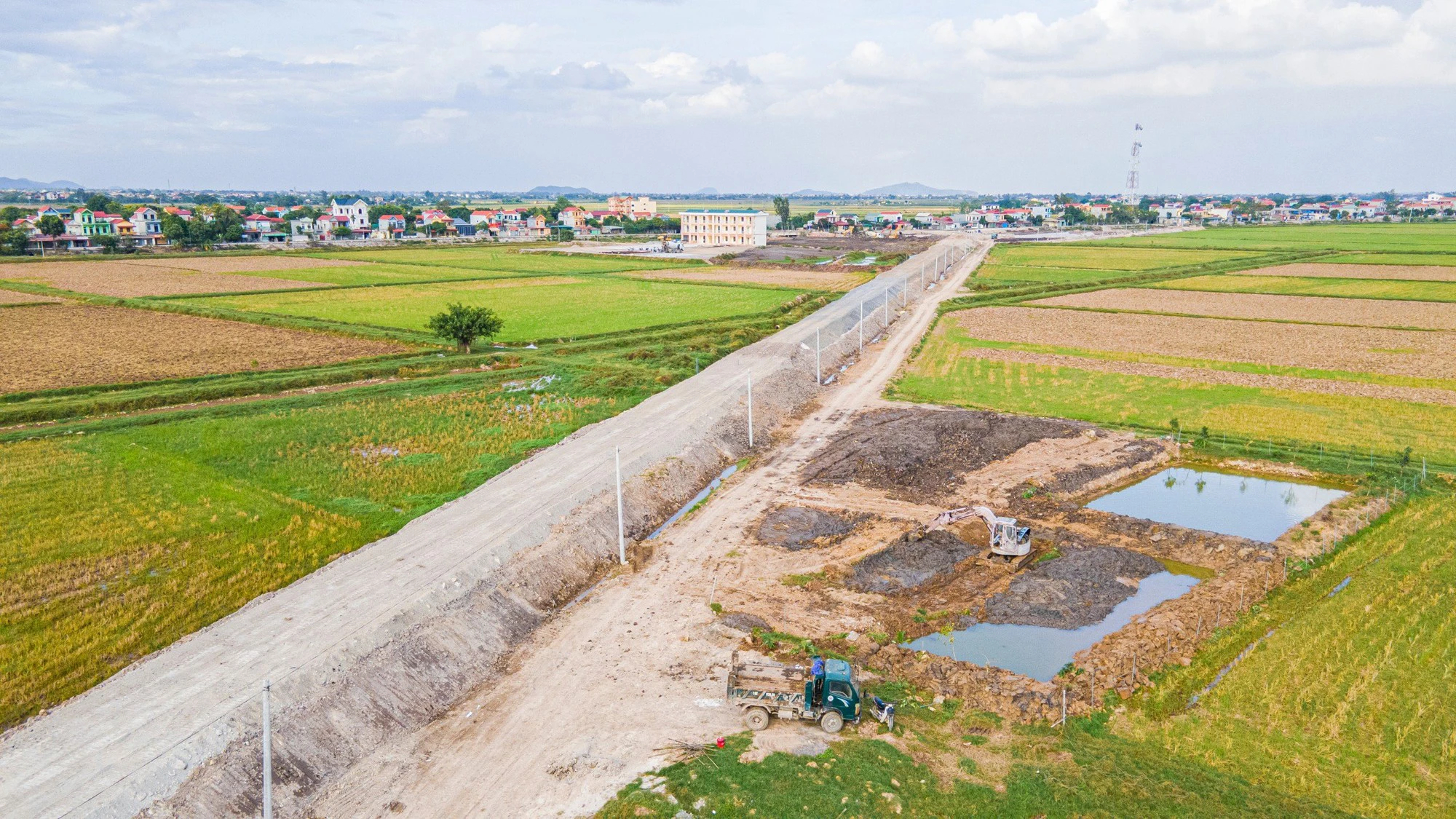 Hợp long cầu Bến Mới nối Nam Định - Ninh Bình - Ảnh 4.