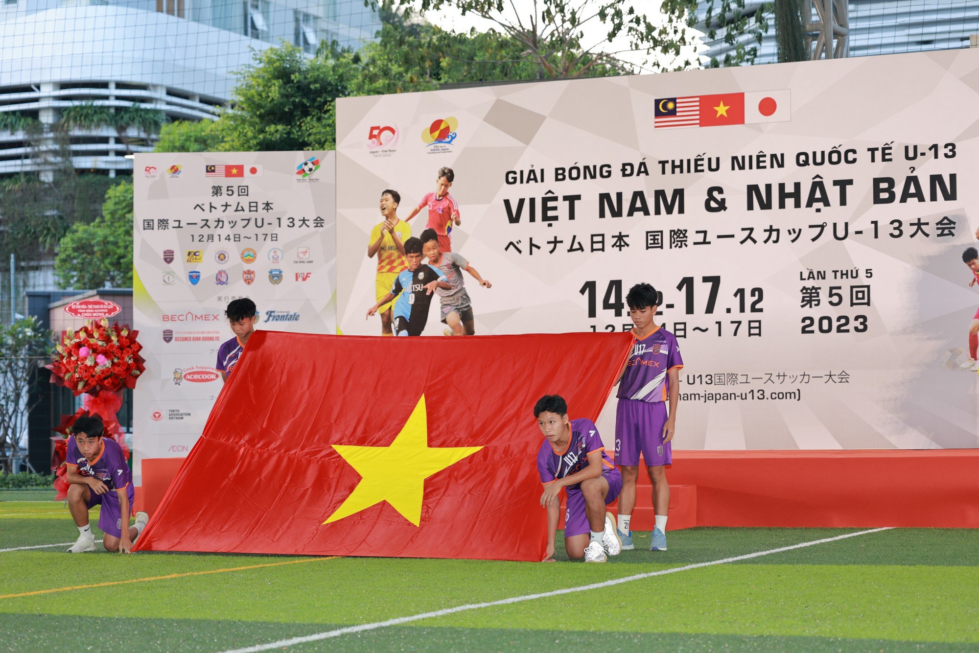 4 CLB Nhật Bản tham dự giải bóng đá thiếu niên tại Việt Nam - Ảnh 1.
