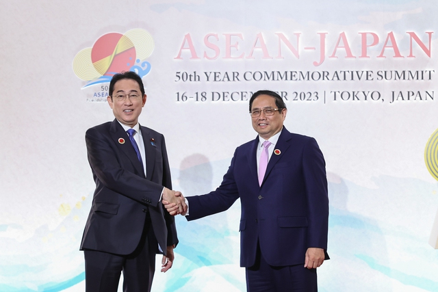 Thủ tướng Phạm Minh Chính dự Hội nghị cấp cao kỷ niệm 50 năm quan hệ ASEAN-Nhật Bản - Ảnh 1.