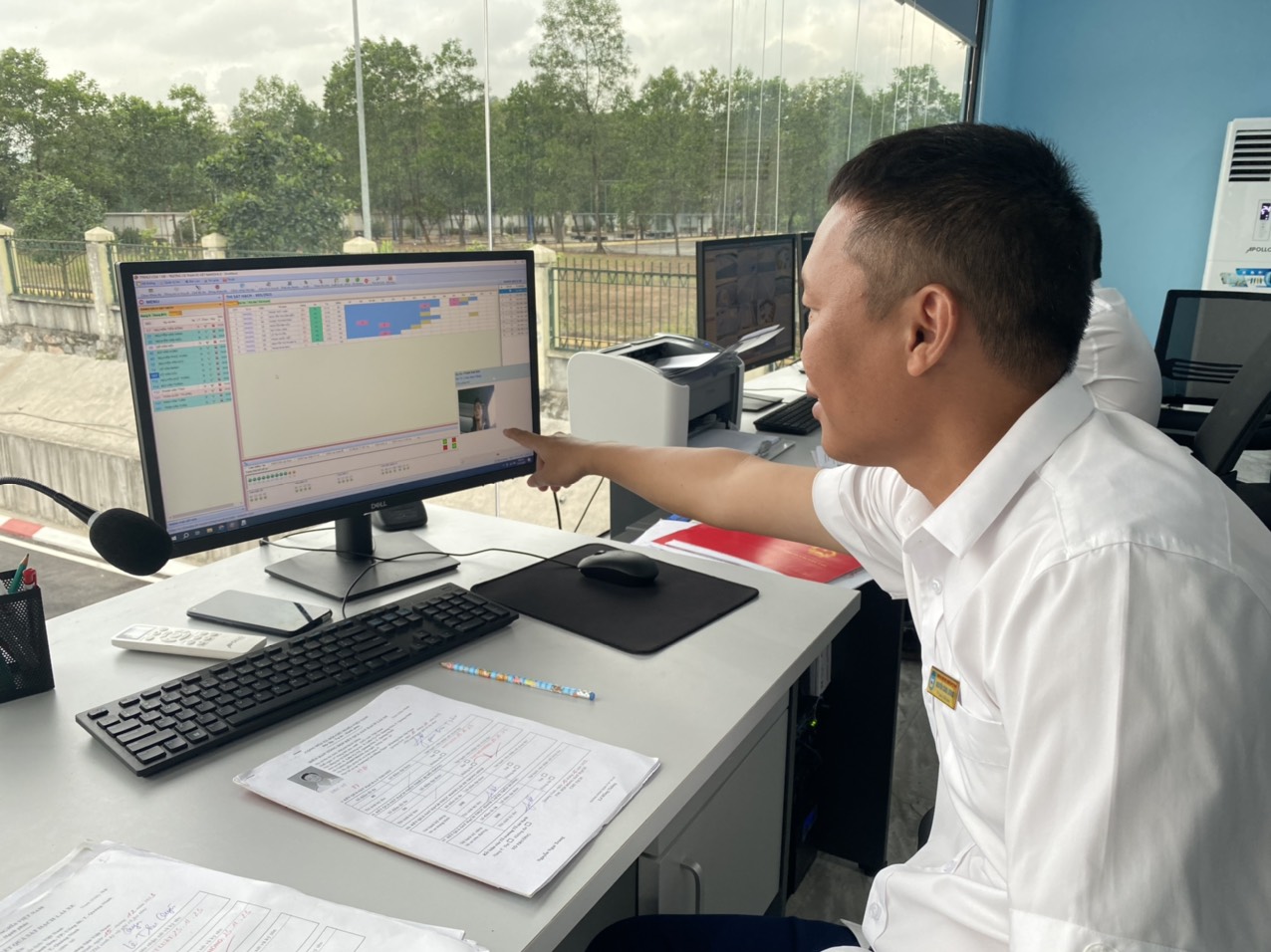 Quảng Ninh tiên phong áp dụng công nghệ số trong quản lý đào tạo, sát hạch lái xe - Ảnh 2.