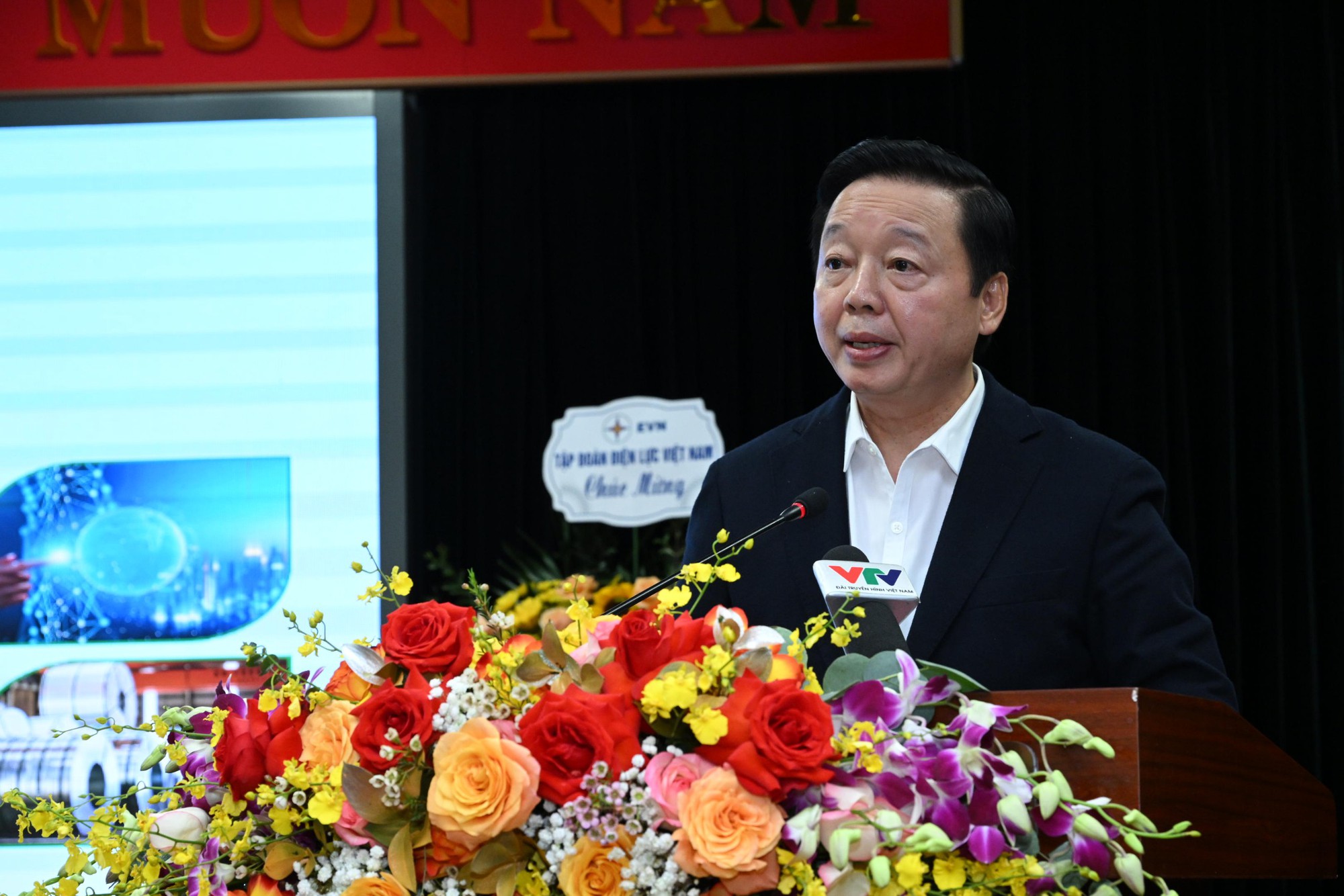 Phó thủ tướng: Việt Nam giữ vững vị trí Top 5 thế giới về tốc độ tăng trưởng - Ảnh 1.