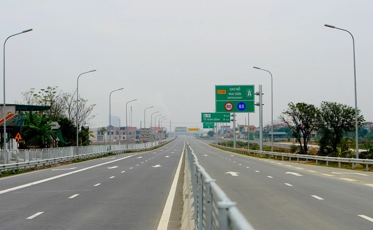 Gần 2.000 tỷ đồng mở rộng cao tốc Cao Bồ - Mai Sơn lên 6 làn xe - Ảnh 1.