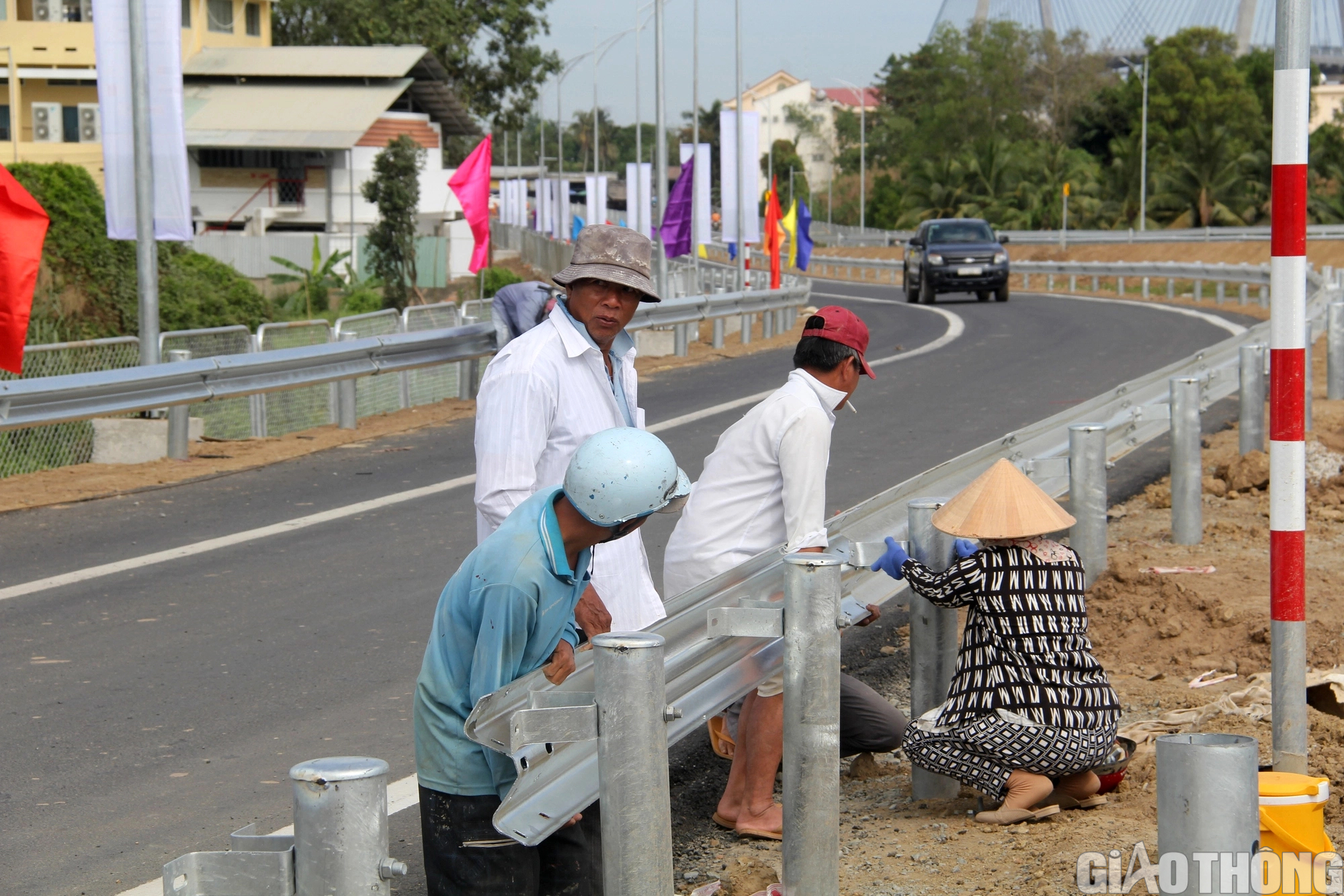 Cao tốc Mỹ Thuận - Cần Thơ đã sẵn sàng khánh thành - Ảnh 5.