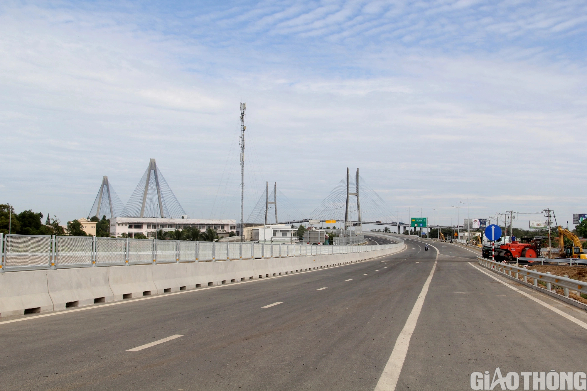 Cao tốc Mỹ Thuận - Cần Thơ đã sẵn sàng khánh thành - Ảnh 9.