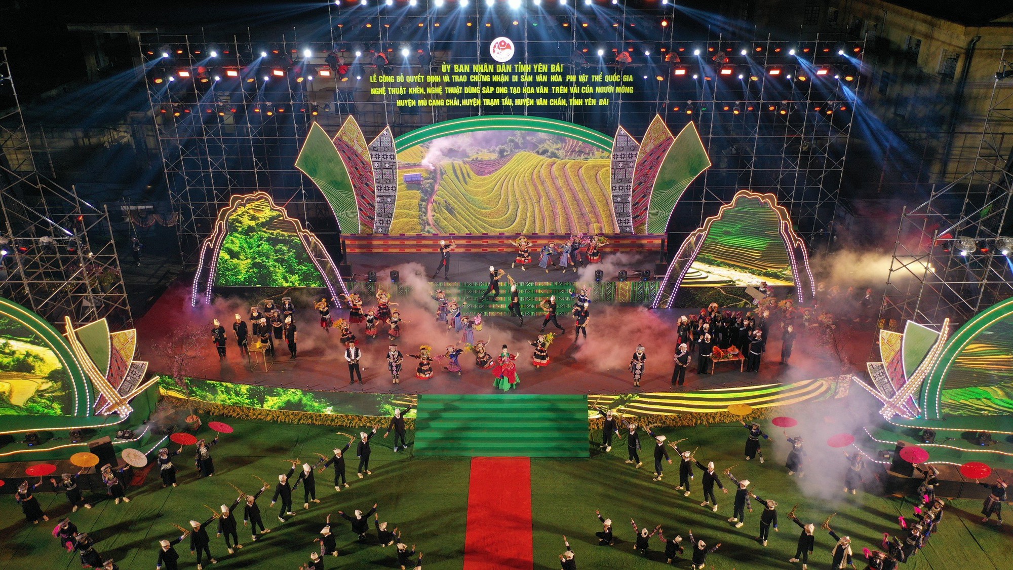Yên Bái khai mạc Festival trình diễn Khèn Mông và Lễ hội hoa Tớ Dày năm 2023 - Ảnh 2.