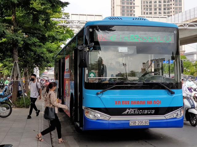 Transerco vận hành  31.000 lượt xe buýt trong dịp Tết Dương lịch - Ảnh 1.