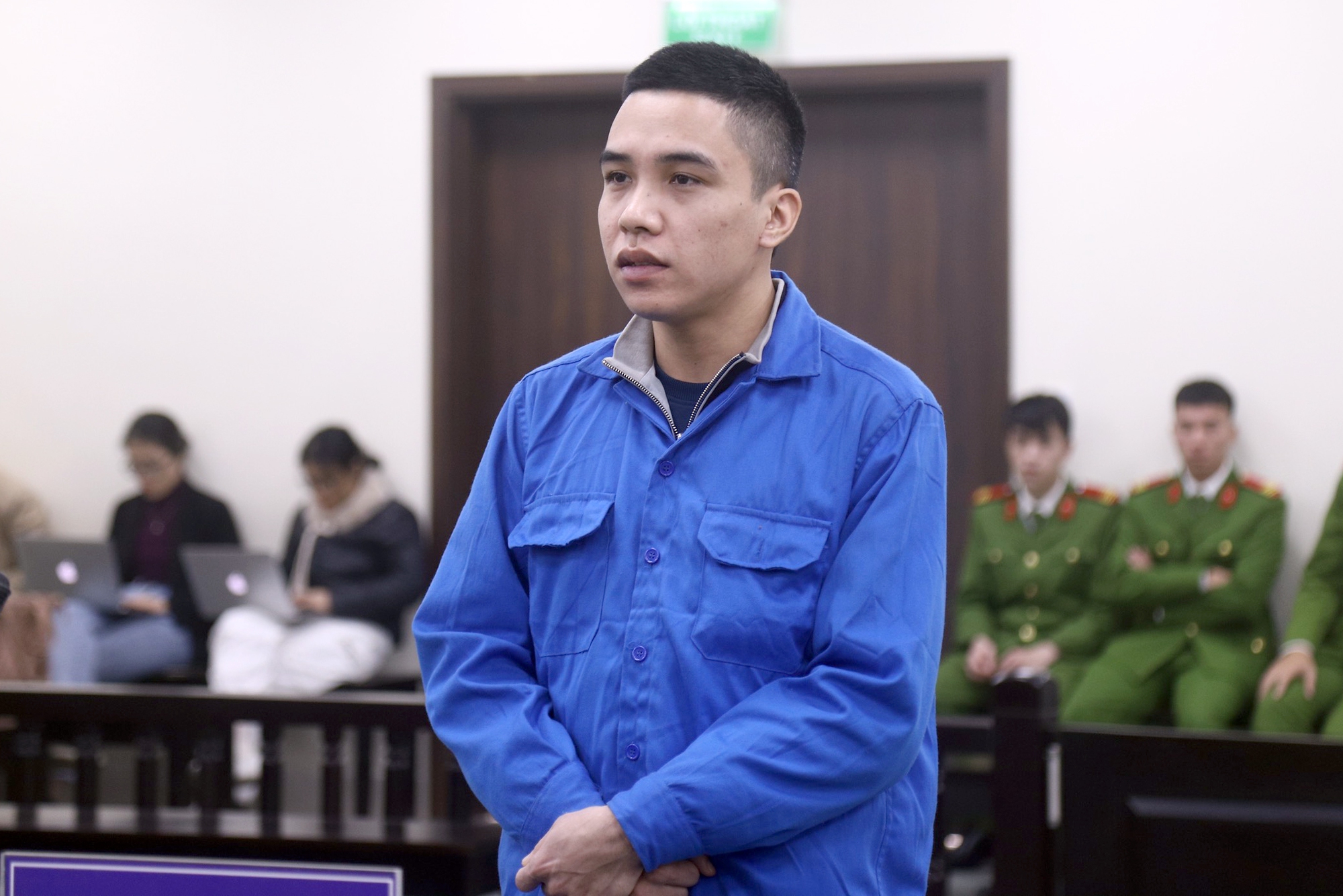 Cựu CSGT bắt cóc trẻ em ở Hà Nội bị phạt 20 năm tù - Ảnh 1.