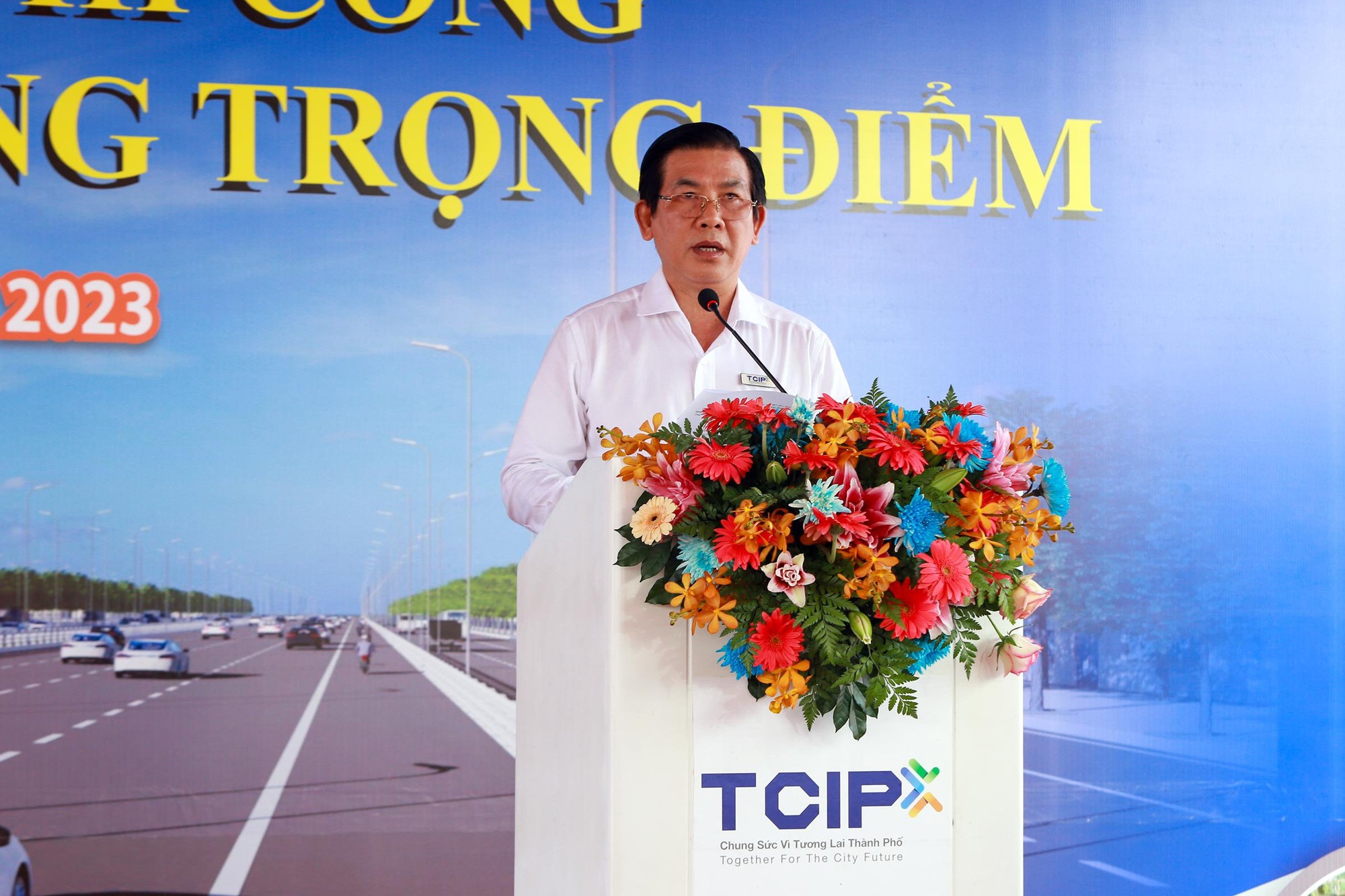 TP.HCM sẽ hoàn thành sớm 2 dự án giải tỏa kẹt xe cửa ngõ Tân Sơn Nhất, Nam Sài Gòn - Ảnh 3.