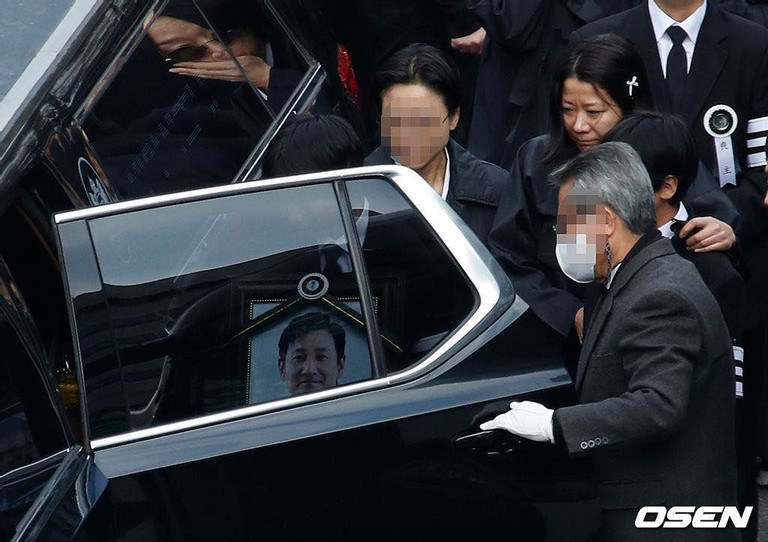Ngành công nghiệp giải trí Hàn Quốc đình trệ trước cái chết của Lee Sun Kyun- Ảnh 5.