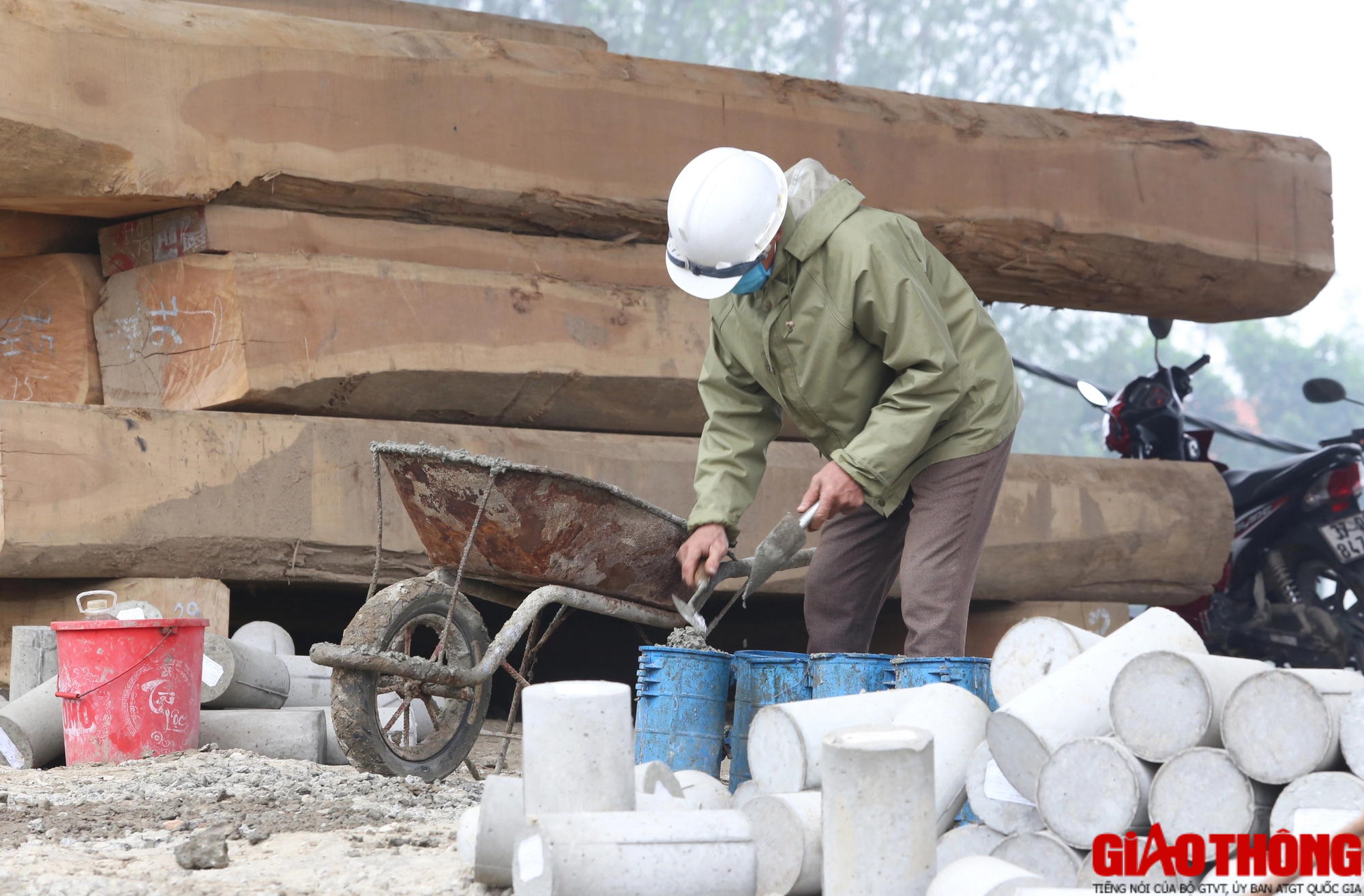 Ngày cuối năm trên đại công trường cao tốc Diễn Châu - Bãi Vọt- Ảnh 14.