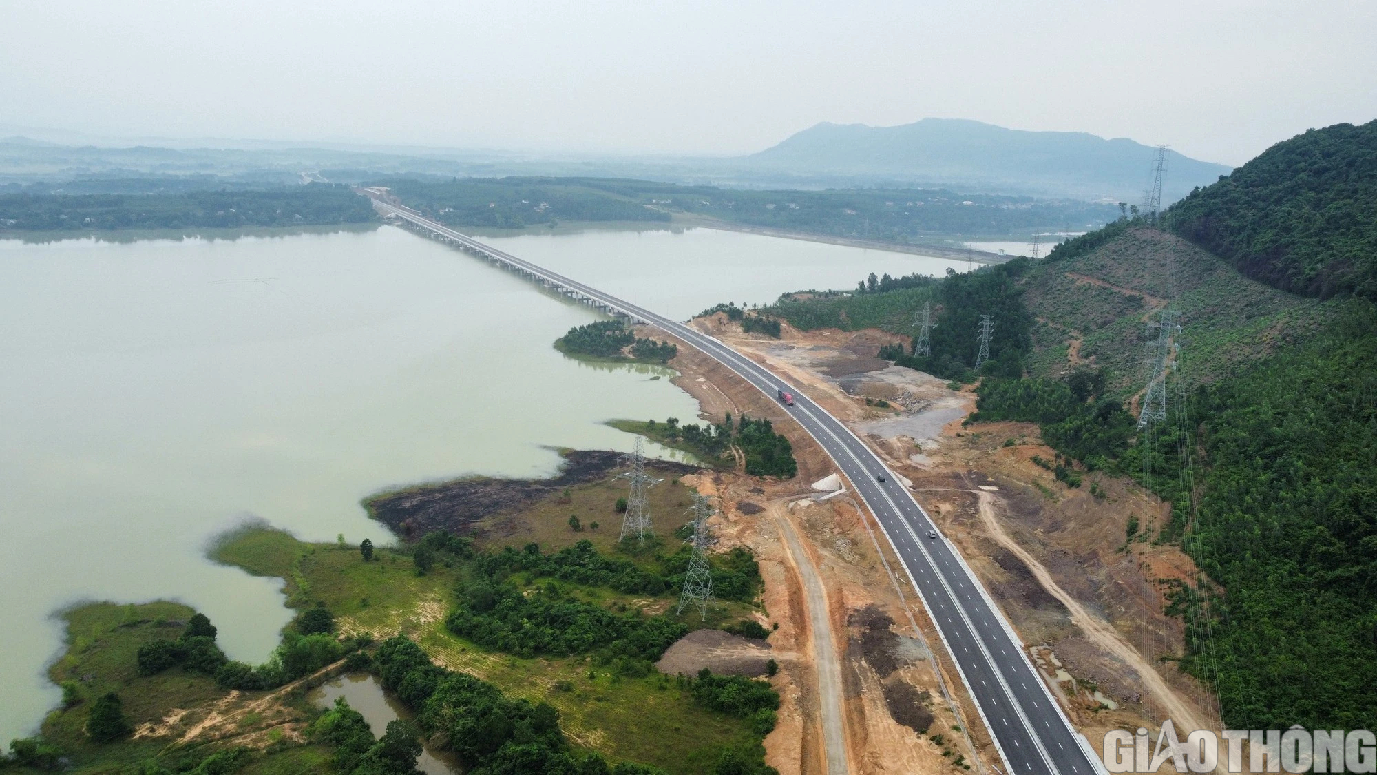 Thanh Hoá đề xuất bổ sung thêm nút giao vào cao tốc Bắc - Nam - Ảnh 1.