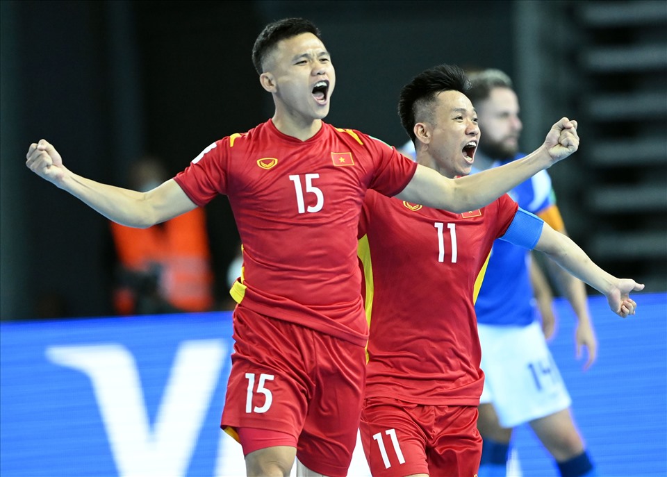 Hai ngôi sao tuyển futsal Việt Nam gia nhập đội bóng Thái Lan  - Ảnh 1.
