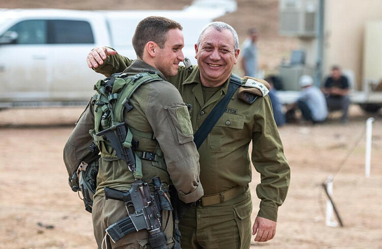 Con trai Bộ trưởng Israel thiệt mạng trong chiến dịch quân sự tại Dải Gaza - Ảnh 1.