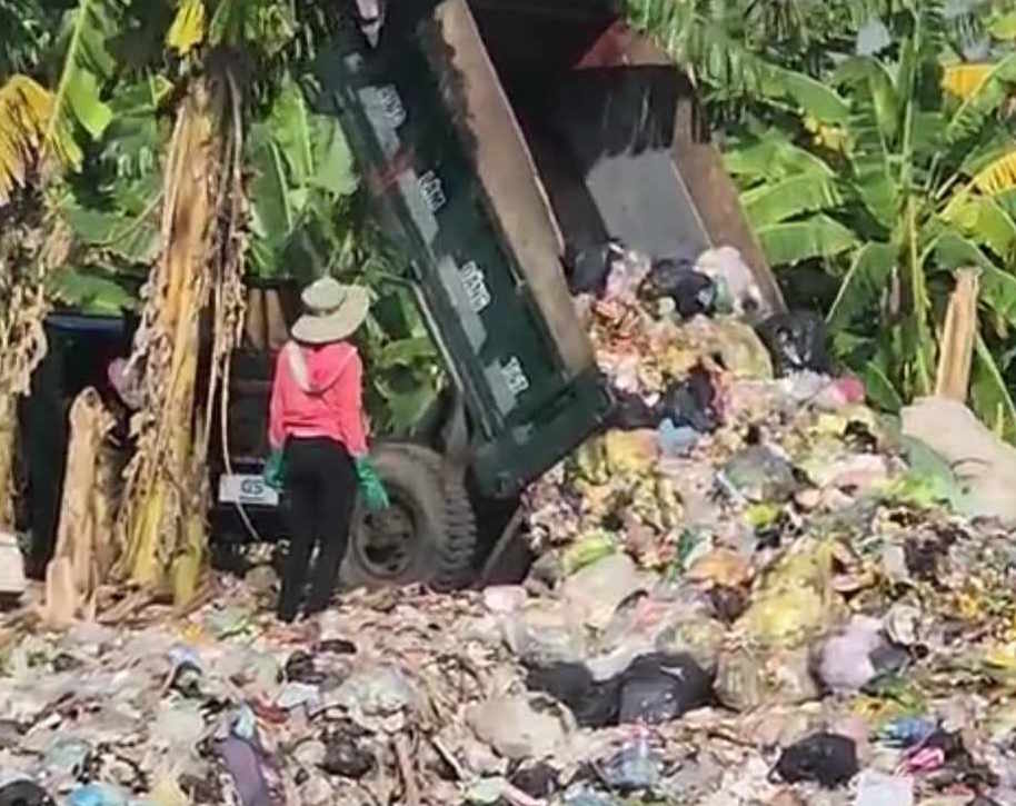 Nam Định: Dân tố bãi rác ô nhiễm nặng, xã nói không thấy mùi hôi - Ảnh 3.