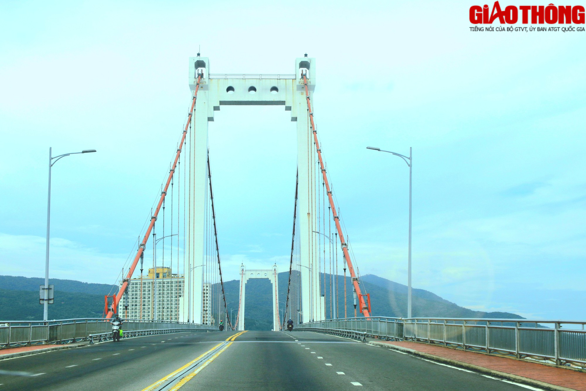 Độc đáo những cây cầu bắc qua sông Hàn - Ảnh 4.