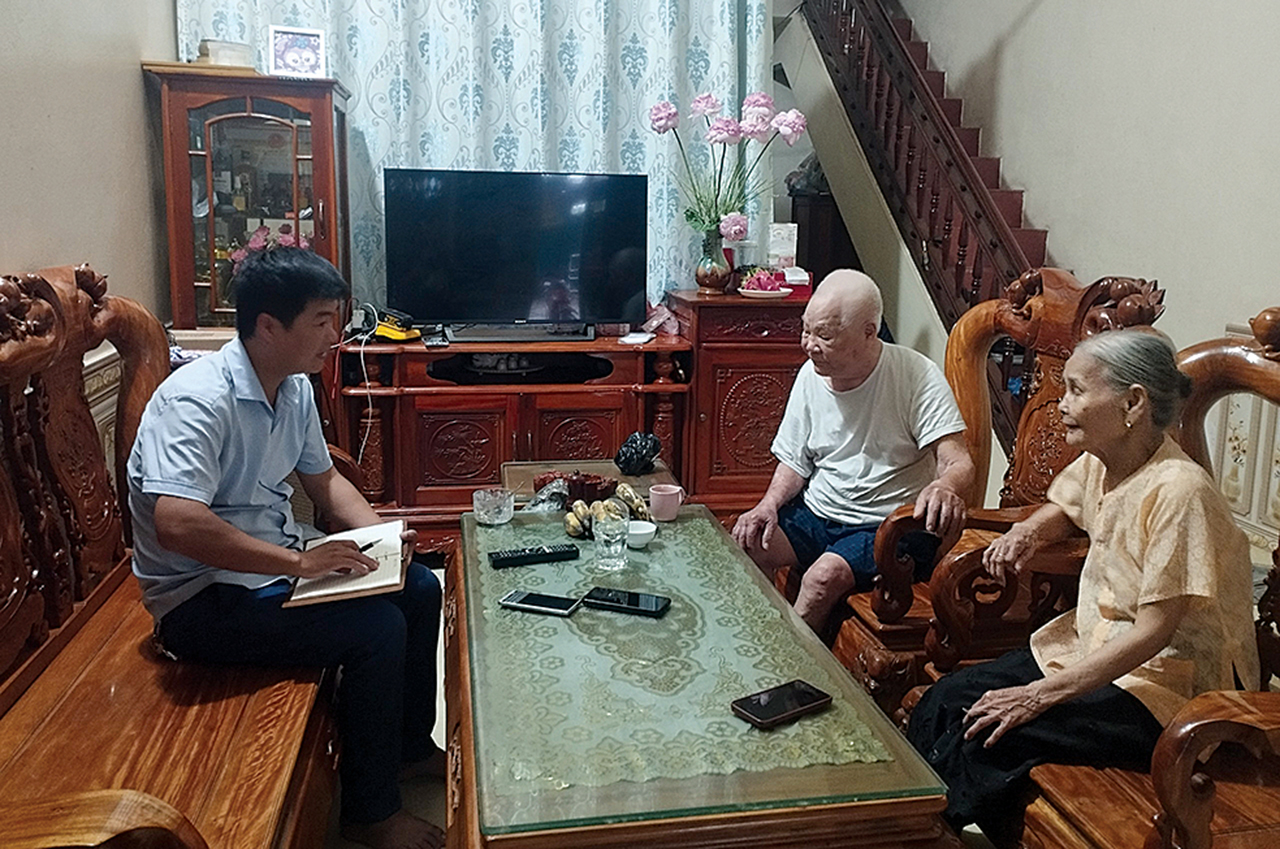 Ký ức người lái phà trên bến Âu Lâu
- Ảnh 4. Ký ức người lái phà trên bến Âu Lâu
- Ảnh 4.