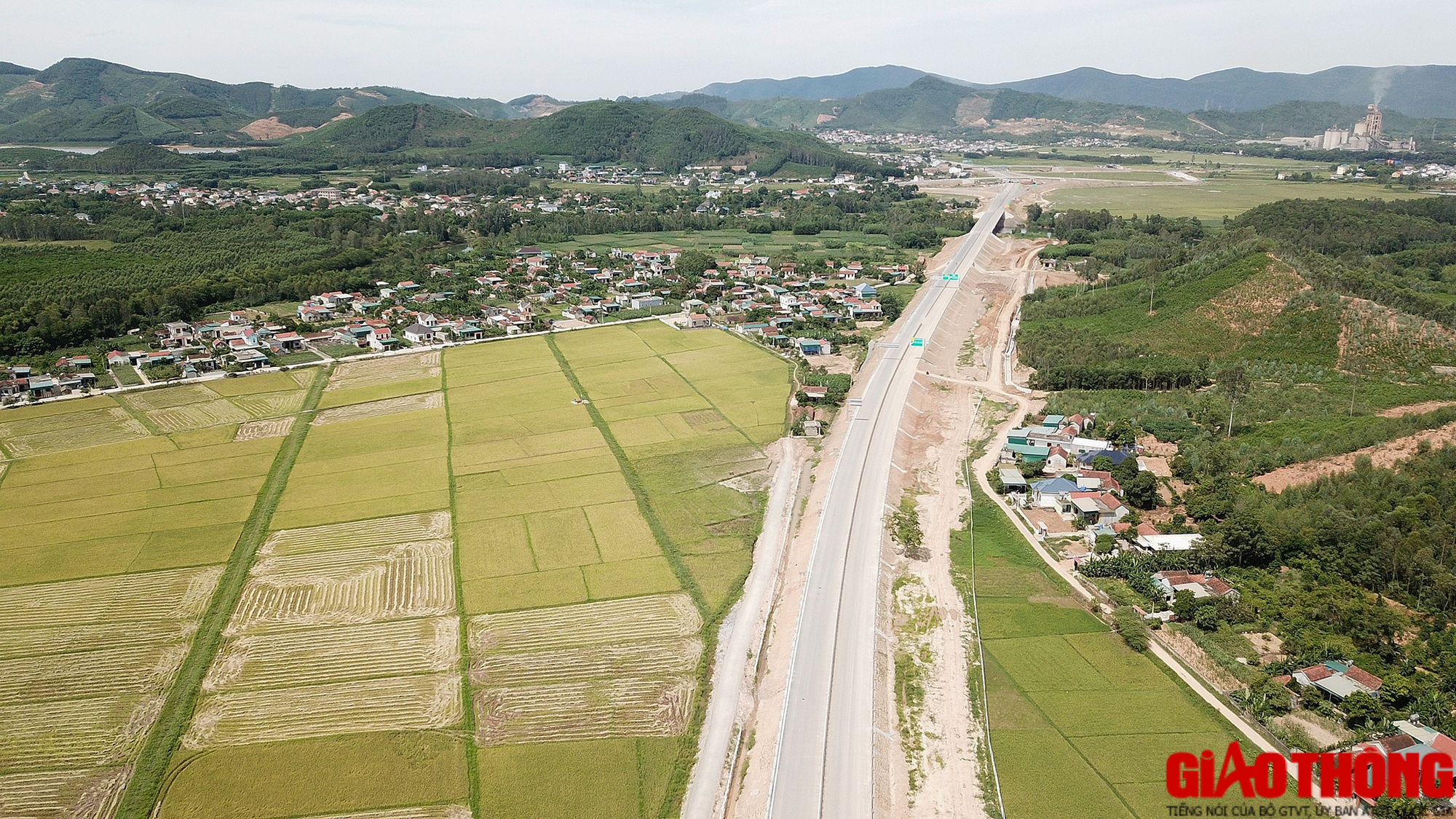 Cao tốc Nghi Sơn – Diễn Châu trước giờ G - Ảnh 26.
