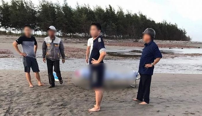 Nam thanh niên tử vong khi cùng em trai tắm biển ở Nam Định - Ảnh 1.