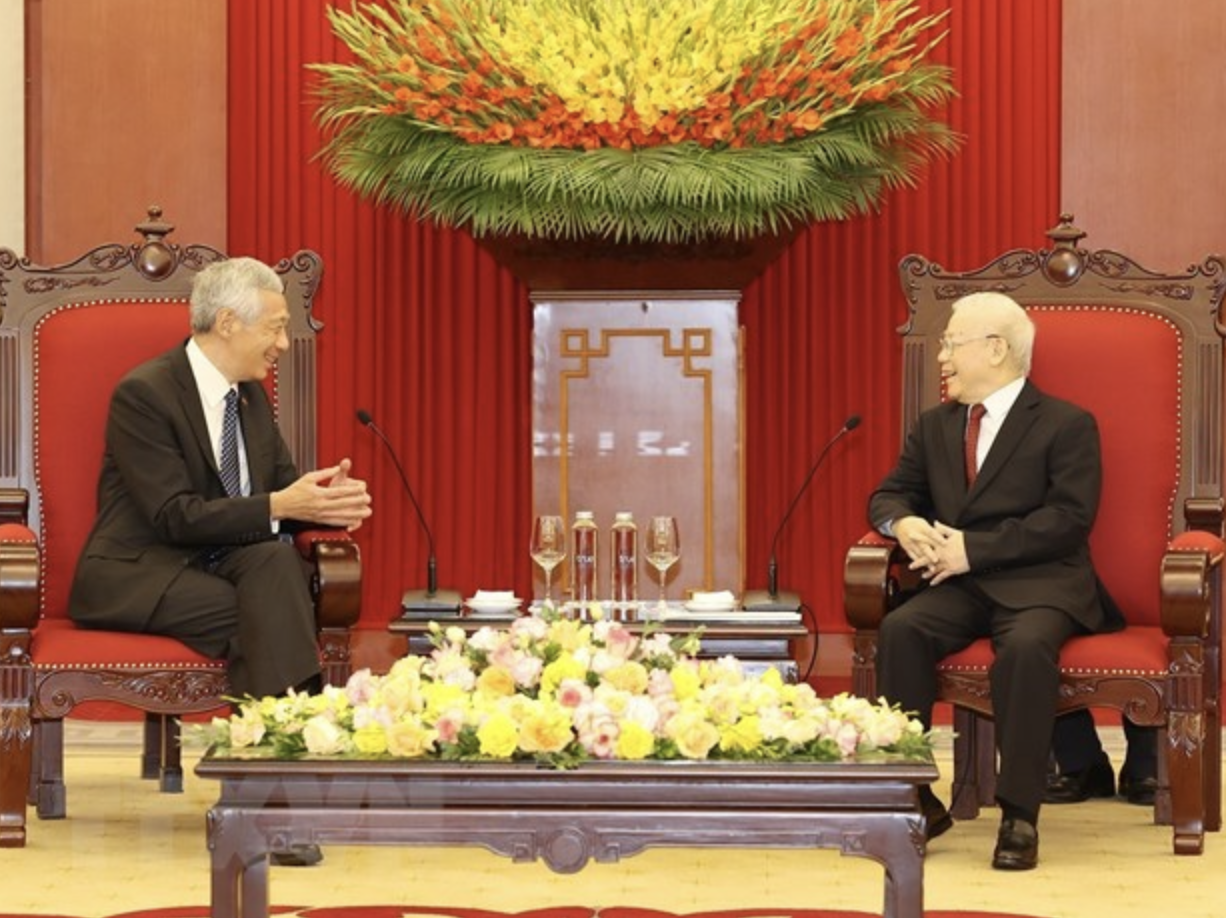 Gặp Thủ tướng Singapore, Tổng bí thư đưa ra nhiều đề nghị hợp tác chiến lược quan trọng  - Ảnh 1.