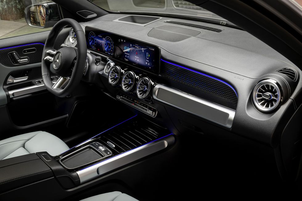 Mẫu SUV điện Mercedes-Benz EQB 2024 ra mắt bản nâng cấp - Ảnh 6.