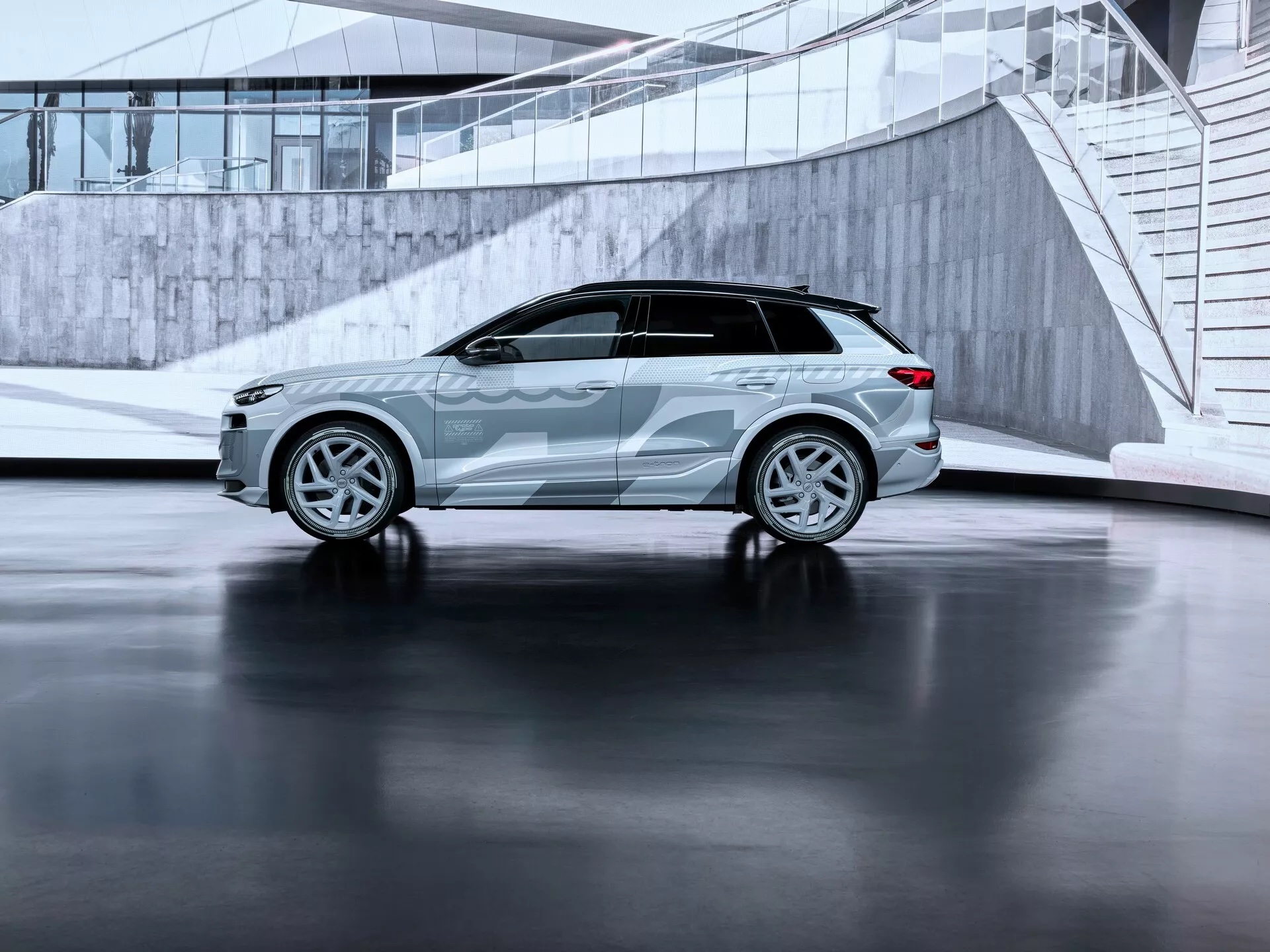 Nội thất Audi Q6 e-tron lộ diện với thiết kế tiện nghi, sang trọng - Ảnh 7. Nội thất Audi Q6 e-tron lộ diện với thiết kế tiện nghi, sang trọng - Ảnh 7.