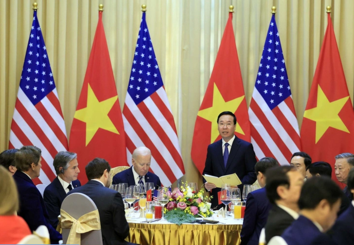 Tổng thống Hoa Kỳ Joe Biden rời Hà Nội, kết thúc tốt đẹp chuyến thăm lịch sử - Ảnh 6.