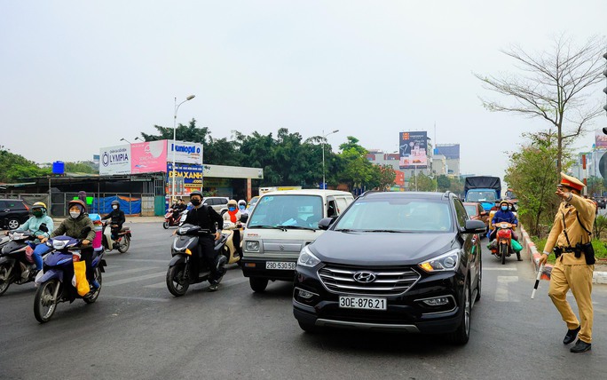 Ba phương án thiết kế hầm chui Cổ Linh