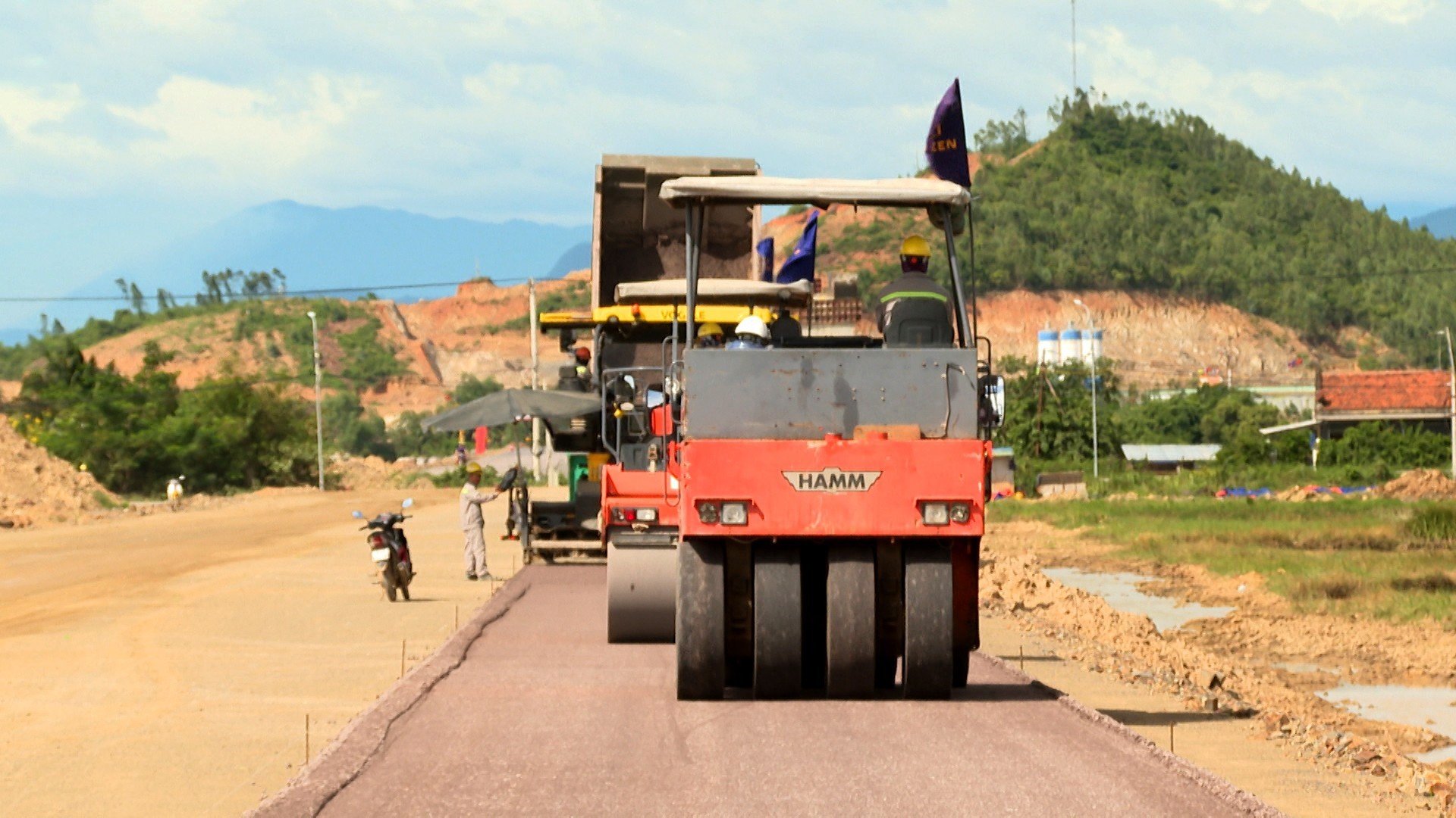 Thứ trưởng Nguyễn Duy Lâm: Tăng tiến độ cao tốc Vân Phong - Nha Trang - Ảnh 9.