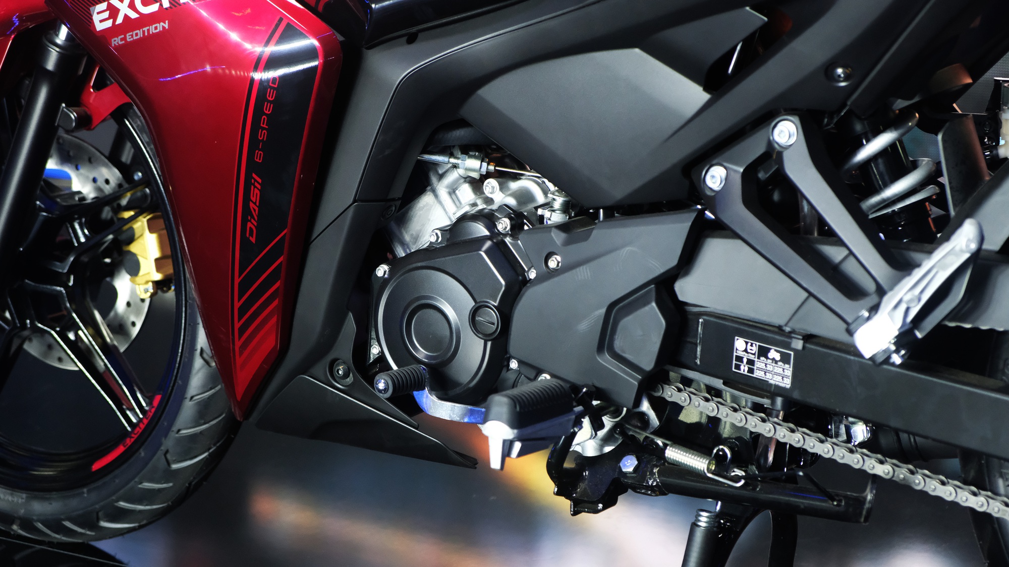 Những điểm mới trên Yamaha Exciter 2023 vừa ra mắt Việt Nam - Ảnh 7.