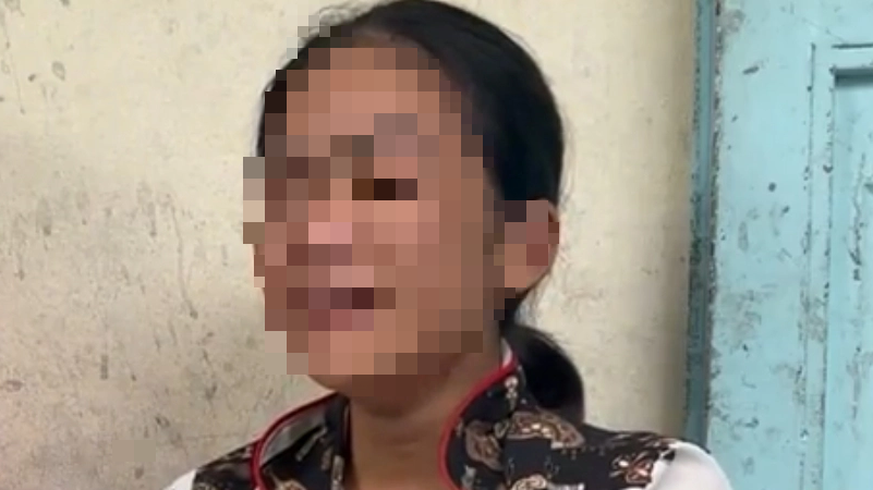 Khởi tố, bắt giam người phụ nữ hành hạ thiếu nữ 16 tuổi ở Cà Mau - Ảnh 1.