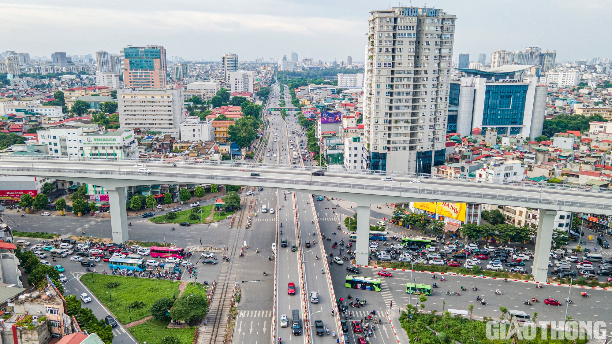 Ngắm những nút giao thông hiện đại ở Hà Nội - Ảnh 23.