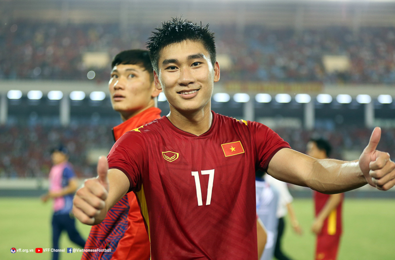 Olympic Việt Nam đón tin buồn từ người hùng SEA Games trước trận “chung kết”  - Ảnh 1.