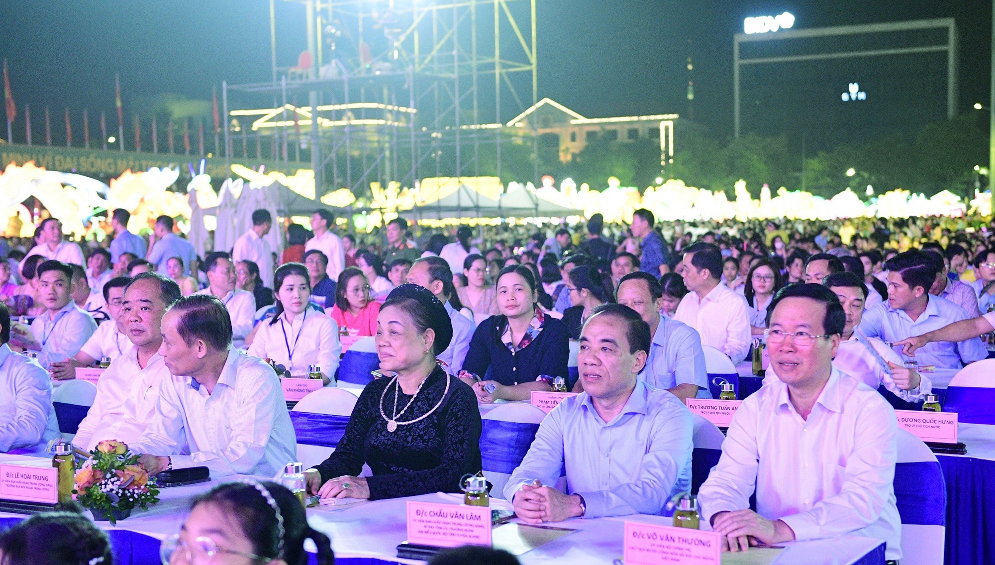 Chủ tịch nước Võ Văn Thưởng dự Lễ hội Thành Tuyên 2023 - Ảnh 2.