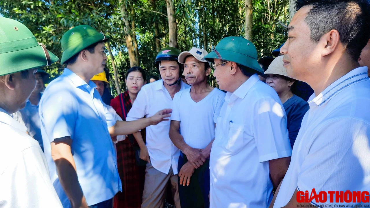 Biệt phái cán bộ hỗ trợ địa phương đẩy nhanh GPMB cao tốc Vạn Ninh – Cam Lộ - Ảnh 5.