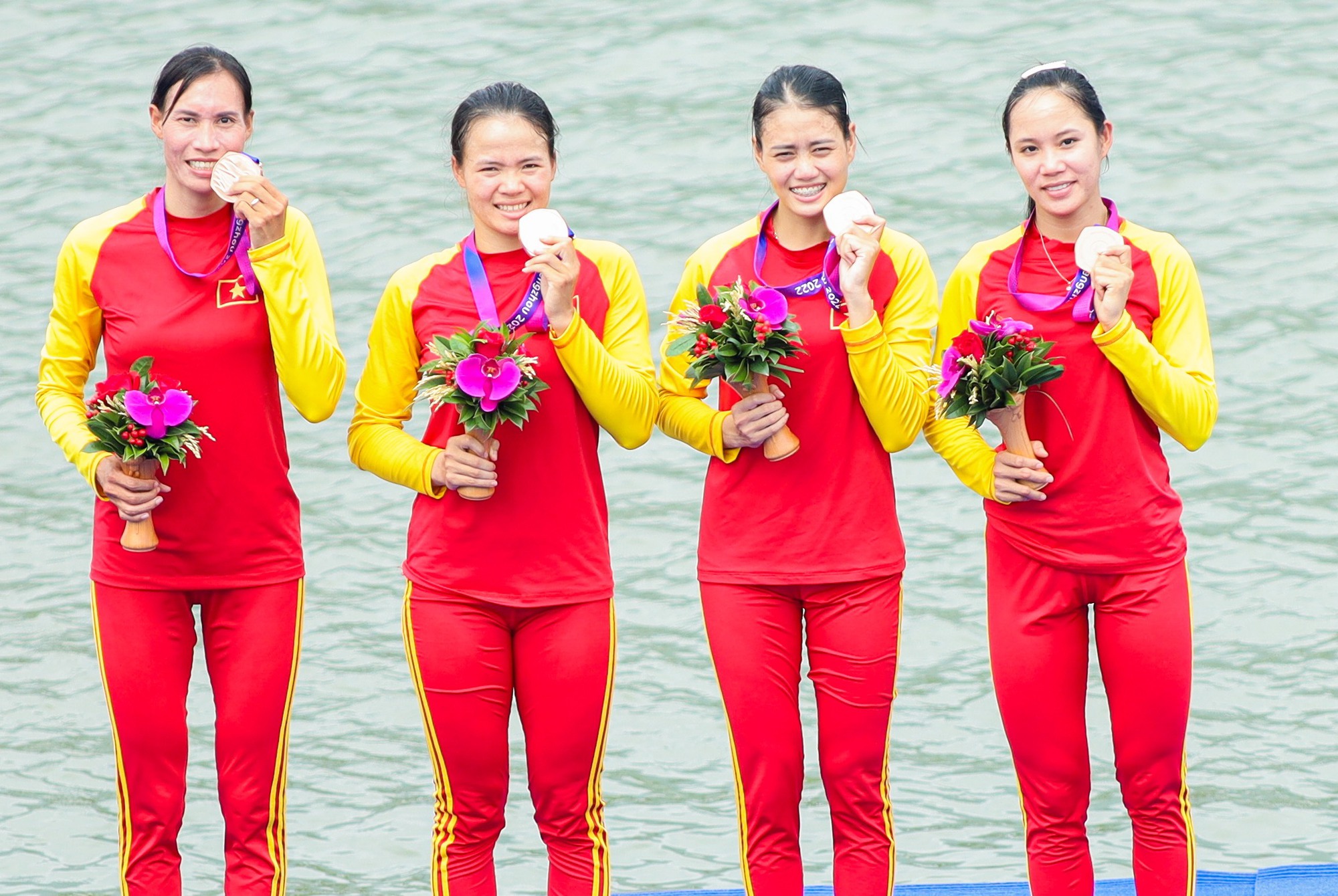 Rowing giành liên tiếp 2 HCĐ cho đoàn Thể thao Việt Nam sáng 25/9 - Ảnh 1.