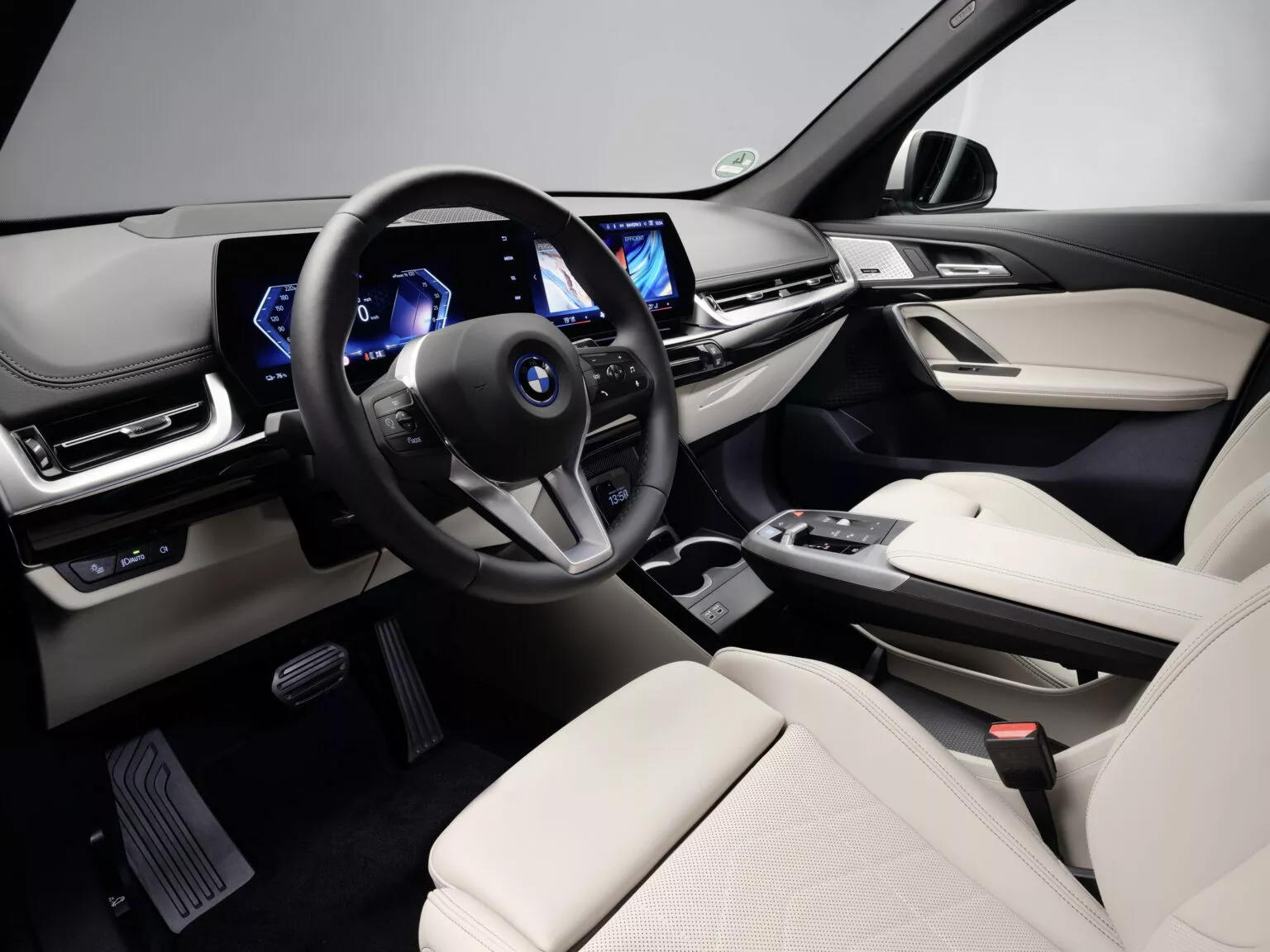 Mẫu SUV điện rẻ nhất của BMW ra mắt, chờ ngày về Việt Nam? - Ảnh 9.