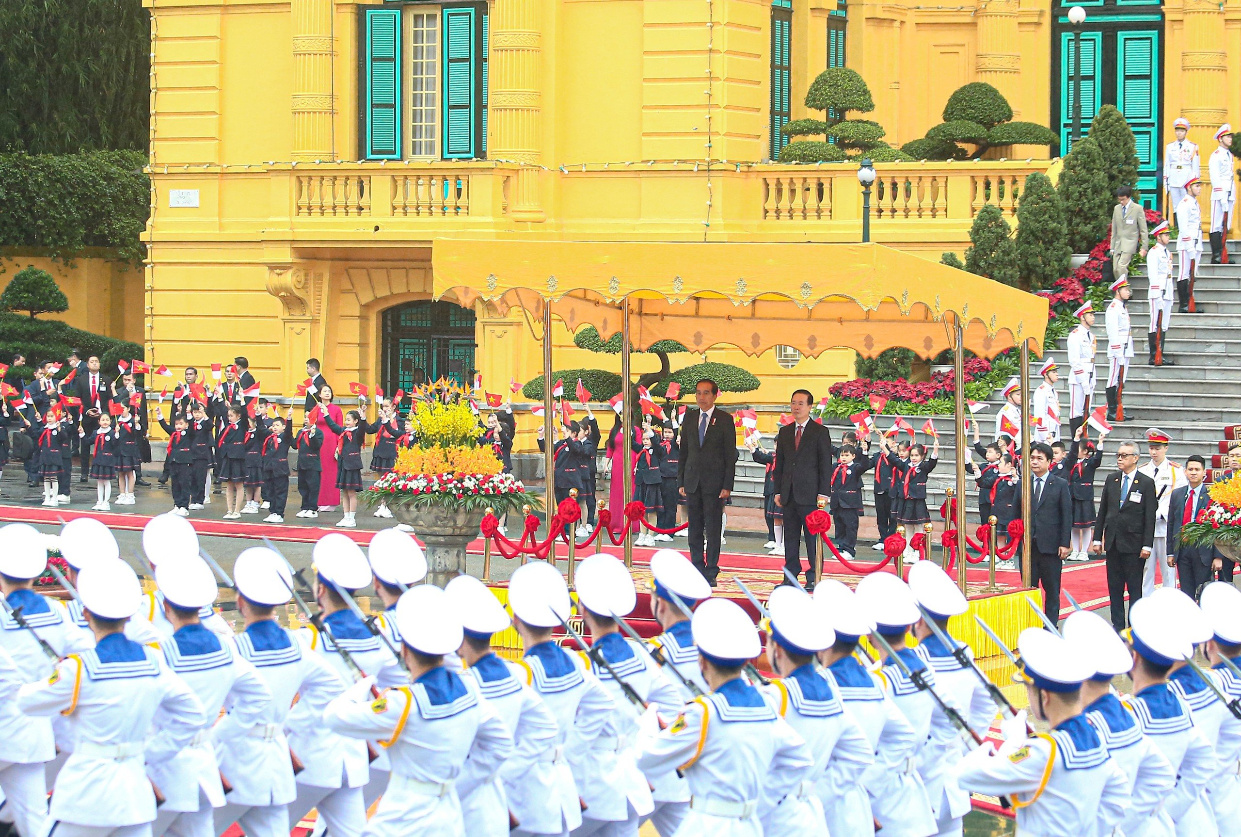 Chủ tịch nước chủ trì lễ đón cấp cao nhất Tổng thống Indonesia- Ảnh 2.