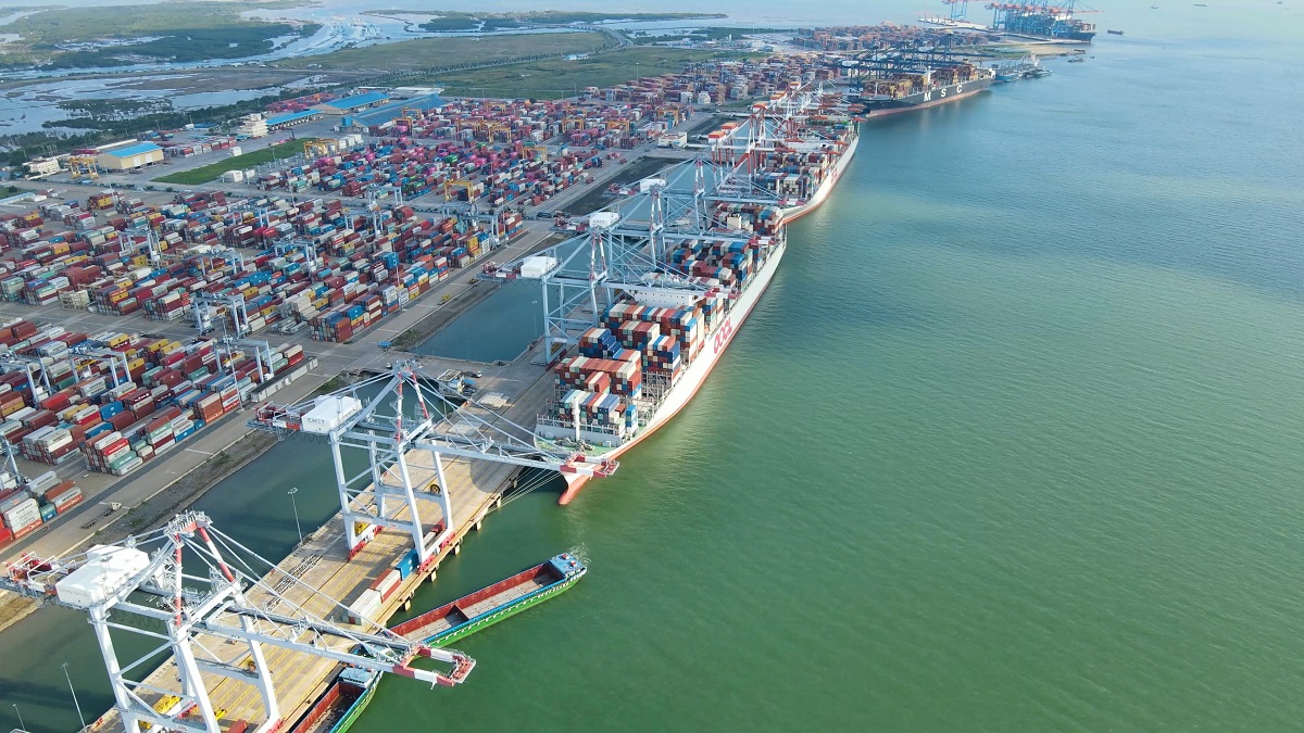 Vì sao giá cước vận tải container đường biển tăng vọt?- Ảnh 1.