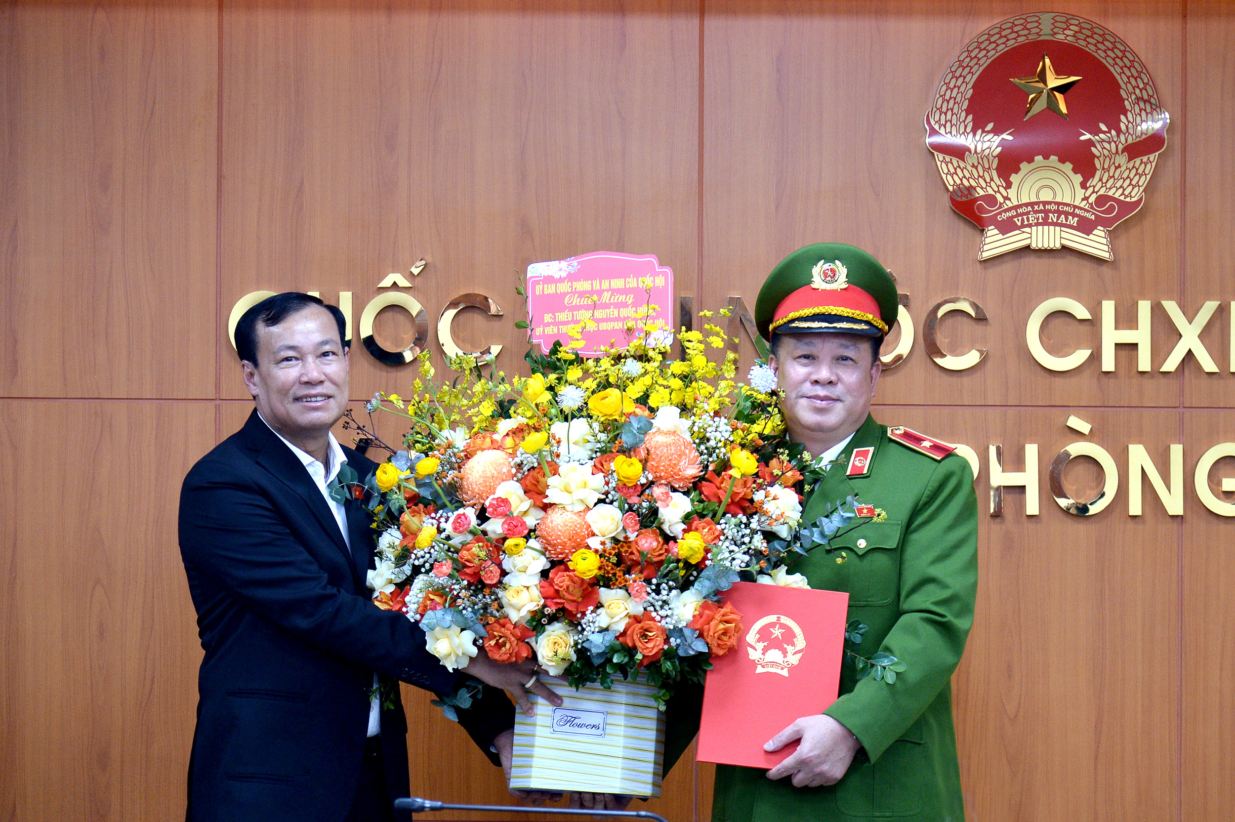 Thiếu tướng Nguyễn Quốc Hùng giữ chức Ủy viên thường trực Ủy ban Quốc phòng và An ninh- Ảnh 1.