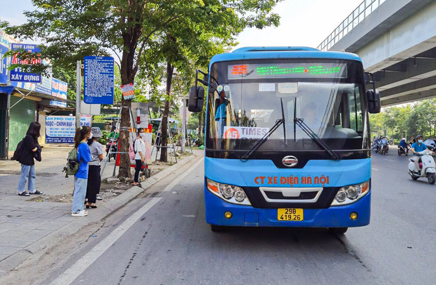 Hà Nội đặt mục tiêu phương tiện công cộng đảm nhiệm 22 - 25% thị phần- Ảnh 1.
