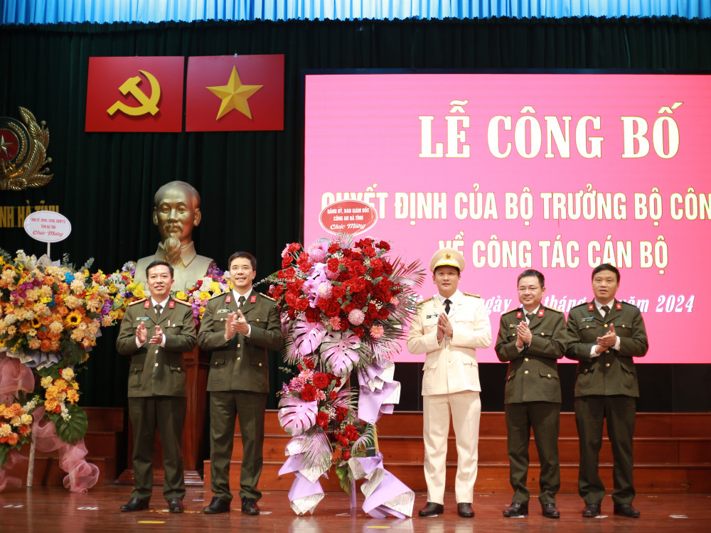 Hà Tĩnh có Phó giám đốc Công an tỉnh 39 tuổi- Ảnh 2.