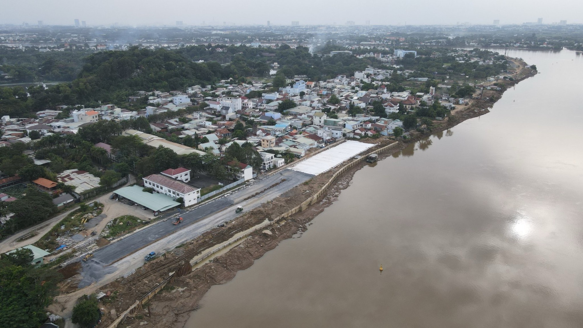 Dự án đường ven sông Đồng Nai vướng mặt bằng do dân chưa nhận được suất tái định cư- Ảnh 1.