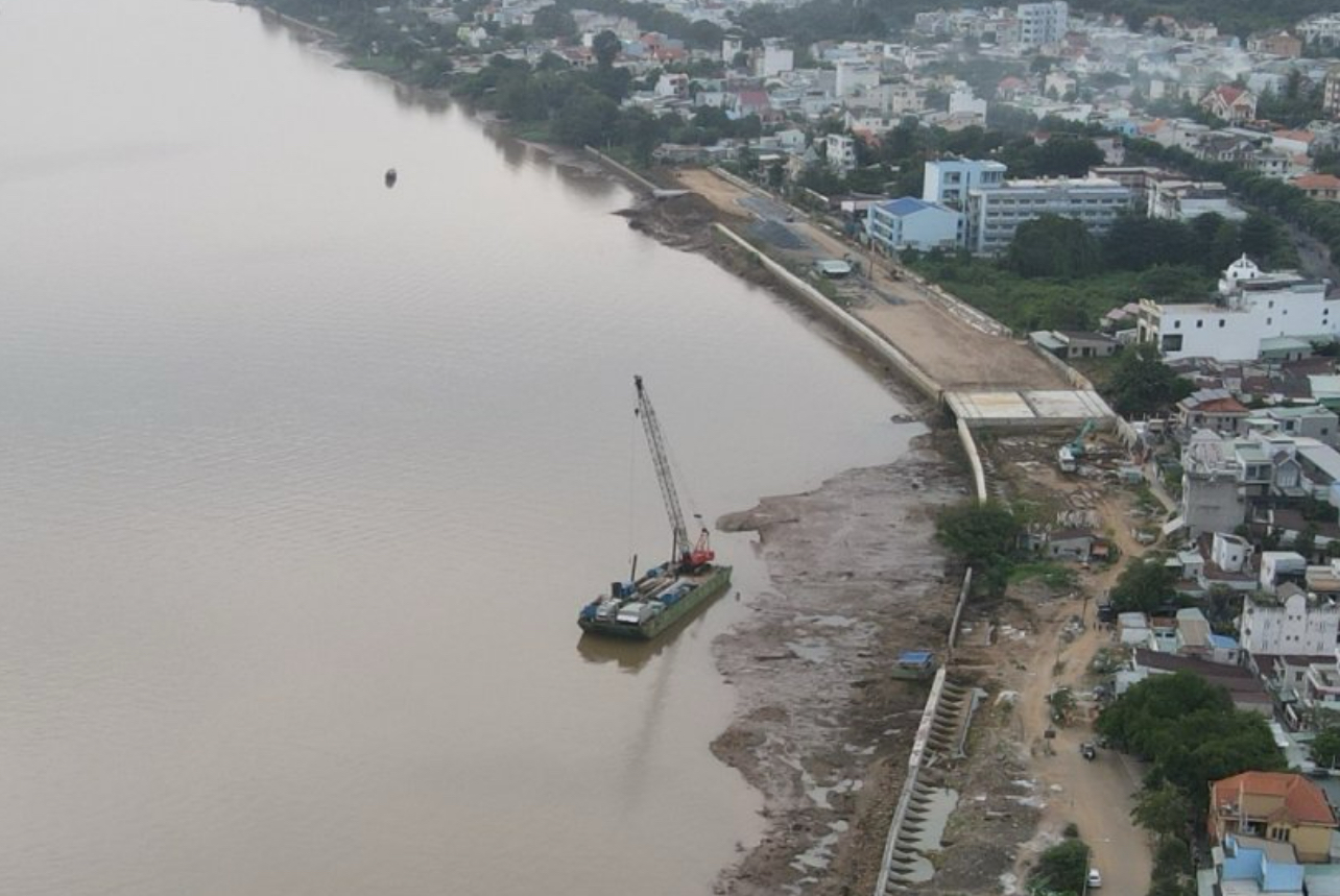 Dự án đường ven sông Đồng Nai vướng mặt bằng do dân chưa nhận được suất tái định cư- Ảnh 2.